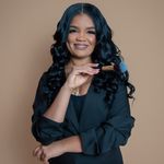 Laura Michelle - @lauramichellemakeup - Instagram