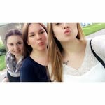 Laura - @lauramoench1 - Instagram