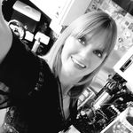 Laura Moffat - @lauramoffats - Instagram