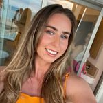 Laura Moloney - @lauramoloneyy - Instagram