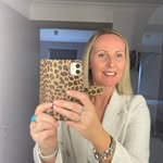 Laura Moloney - @lauramoloney6820 - Instagram