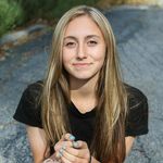 Laura Moloney - @lauramoloney768 - Instagram