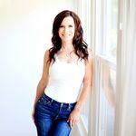Laura Moye - @lauramoyeashevillerealtor - Instagram