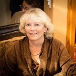 Laura Murrell-Kirk - @cedarvalleymom - Instagram
