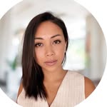 Laura ✨Coach en réalignement identitaire & business - @laura_nantenaina - Instagram