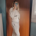 Laura Nande - @lauranande2310 - Instagram