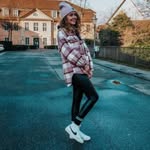 𝙻𝚊𝚞𝚛𝚊 𝙽𝚎𝚎𝚏 | 𝟸𝟽 𝙹 - @jlauraneef27 - Instagram