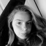 abonné vous svp ✌ - @laura_neel_ - Instagram