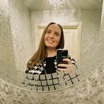 Laura Nicolson - @_lauranicolson - Instagram