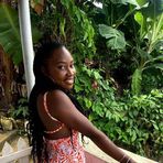 Lauranie Jenifer - Facebook