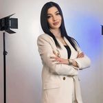 Laura Oganyan - @oganyanlaura - Instagram