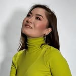 ЛАУРА ОМАР | Ораторлық тренер | Радиожурналист - @laura_omar_ - Instagram