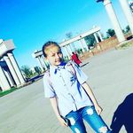 Laura OMAR - @lauraomar0207 - Instagram