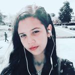 Laura Orama - @laura.orama.1 - Instagram
