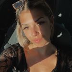 𝖫𝖺𝗎𝗋𝖺 𝖯𝖺𝗋𝖾𝗇𝗍 - @laurapareent - Instagram
