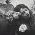 Laura  Du Val - @laurapatchouli - Instagram