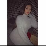 @laurapechova1990 - Instagram