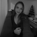 L a u r a P e d o и е - @_laurapedone_ - Instagram