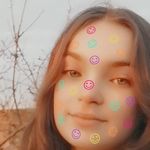 Laura Pelletier - @pell.etier1 - Instagram