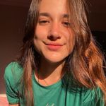 Laura Peres Mendonça - @dra.lauraperes - Instagram
