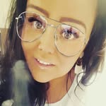 laura perron - @lauraperron40 - Instagram