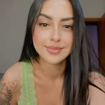 - Laura Perroni - @lauraperroni6 - Instagram
