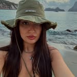 Laura Perrone - @perlaura__ - Instagram