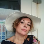 Laura Perrone - @_lauraperrone_ - Instagram