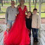 Laura Peterman Wetzel - @lsw2177 - Instagram