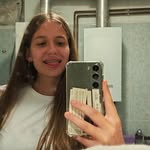 laura - @laurapetrasek2 - Instagram