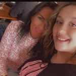 Laura Pew - @laurapew13 - Instagram