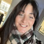 Laura Plant - @lauraplant1978 - Instagram