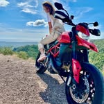 Lauuu - @laurapolizzi - Instagram