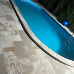 @laura_pool_house - Instagram