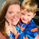 Laura Poor - @poorgirl3 - Instagram