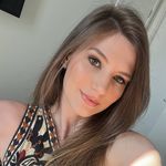 Laura Possa - @laurapossa_ - Instagram