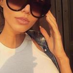 laura_pyles - @ada.domska - Instagram