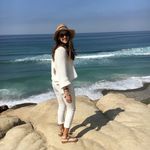 Laura Quevedo Ogle - @lucky_lauu - Instagram