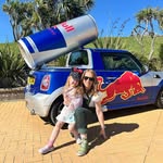 Laura Rees - @thereesfamily_partyofthree - Instagram