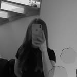Laura - @laurareichenbach_10 - Instagram