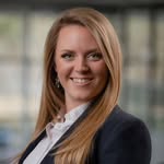 Laura Reynes - @lauradrives - Instagram