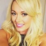 Laura Robson - @laura.robson.56 - Instagram