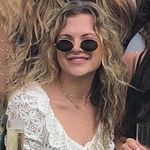 Laura - @laurarooker - Instagram