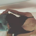 laura - @lauraliisaroop - Instagram