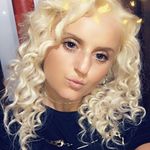 Laura Rowley - @laura.rowley.520 - Instagram