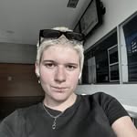Laura - @laurasand_ - Instagram