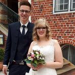 Laura Schalk - Facebook