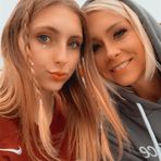 Laura Schalk - Facebook