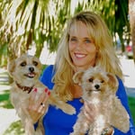 Laura Scherr - @petmommamiami - Instagram