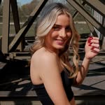 Laura🕊 - @lauraschiffer_ - Instagram